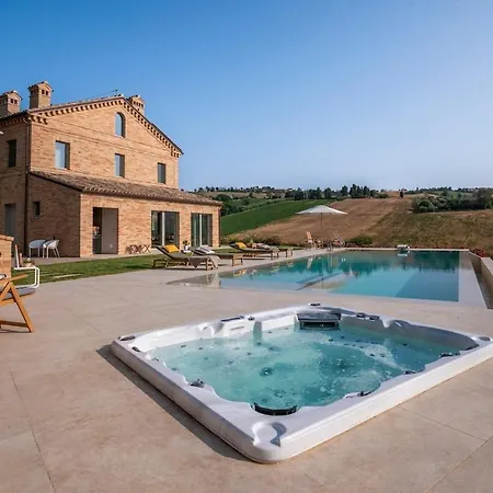 Luxury Private Spa, Jacuzzi, Infinity Pool *