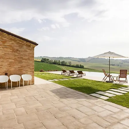 Luxury Private Spa, Jacuzzi, Infinity Pool Bagnolo (Marche)
